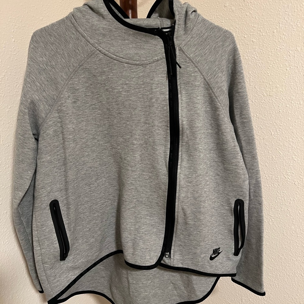 Nike Light Gray Zip-Up Jacket